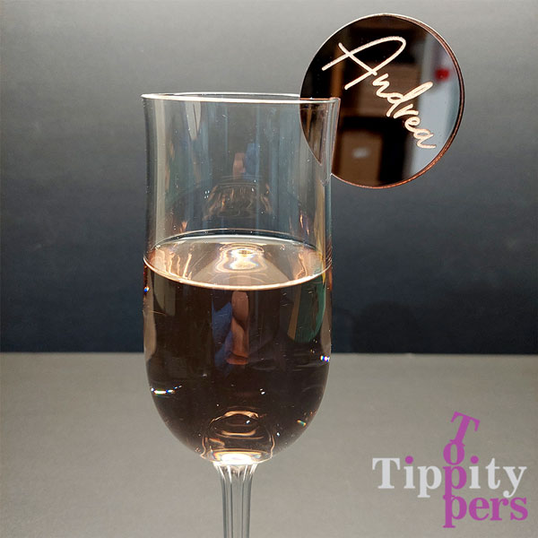 Charmes en acrylique pour verres à vin personnalisés avec nom