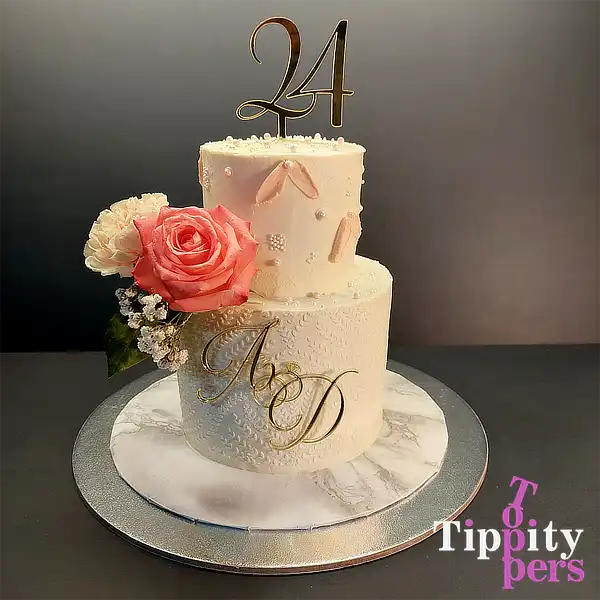 Cake charm de mariage personnalisé en acrylique avec monogrammes et topper