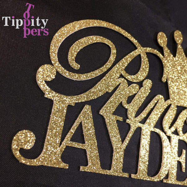 Prince et couronne anniversaire cake topper plus le nom