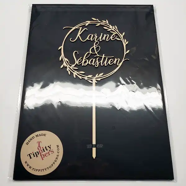 Cake topper rustique en bois ou acrylique pour un mariage