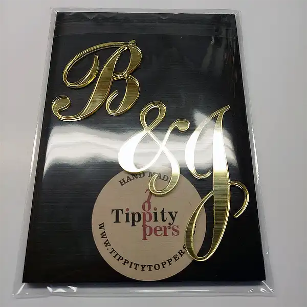 Cake charms de mariage en acrylique personnalisé avec le monogrammes des couples