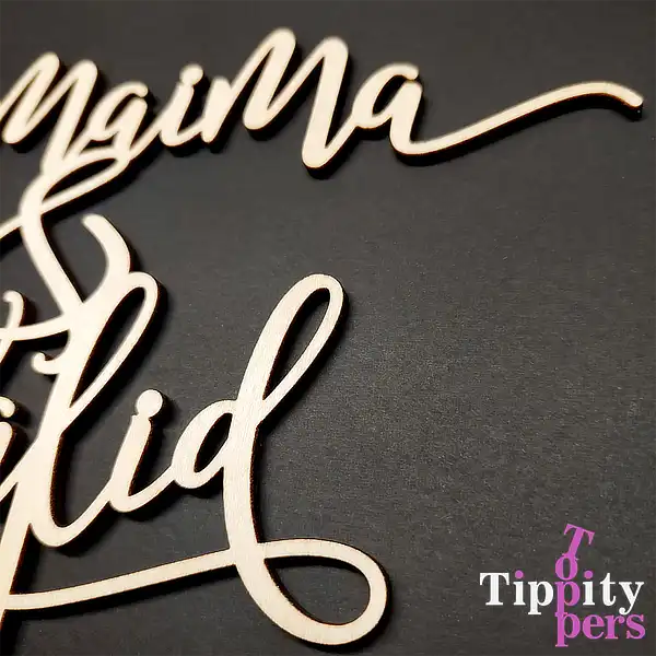 Cake topper en bois avec noms pour un mariage, un engagement ou un anniversaire